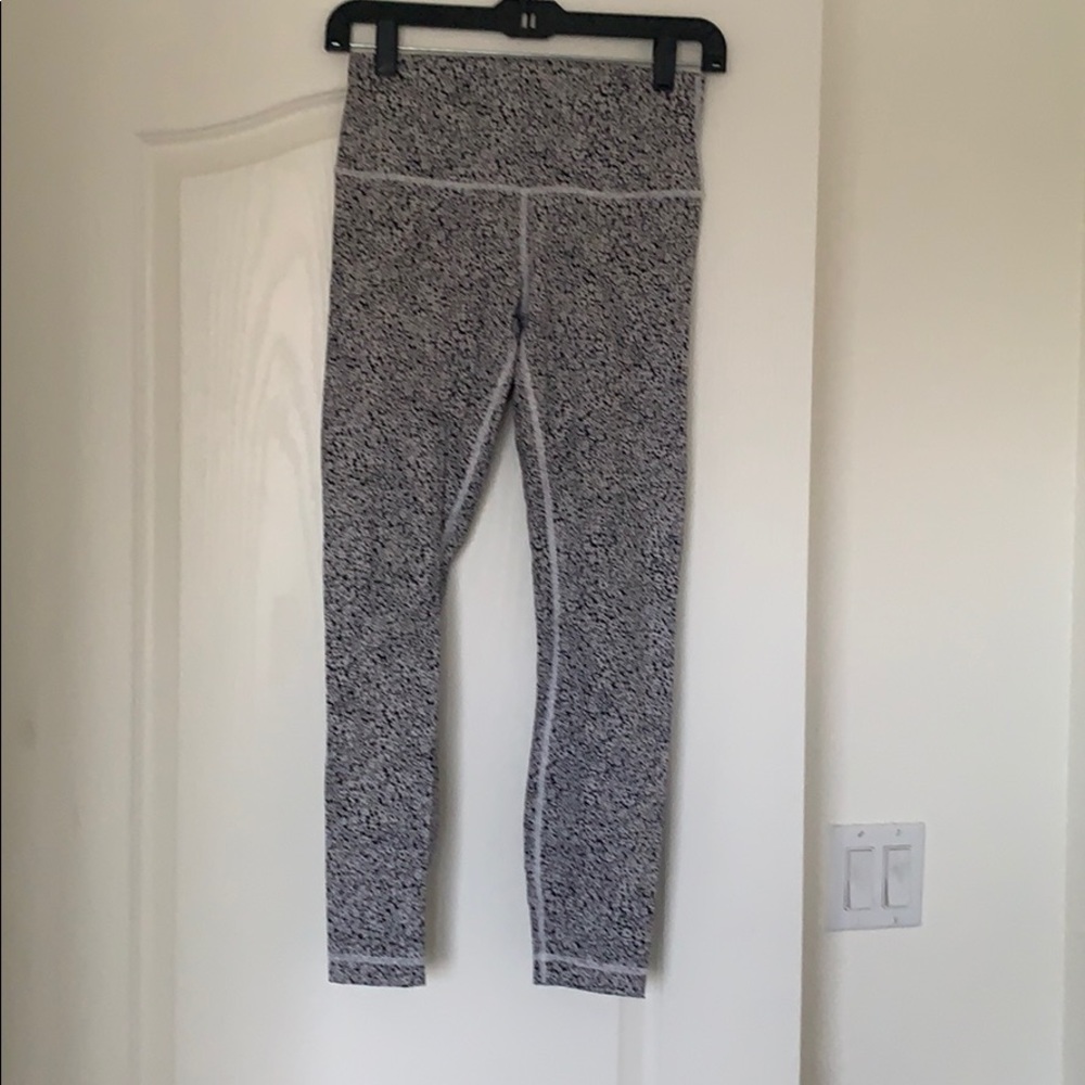 Lululemon Wunderunder high waisted 7/8 length